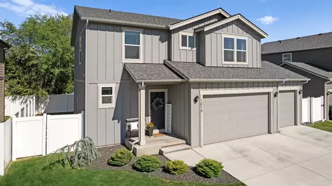 1016 N Viewmont Rd, Spokane Valley, WA 99016