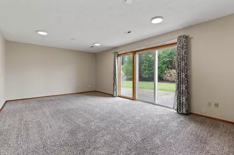 333 E Piper Glen Ct, Colbert, WA 99005 photo 15