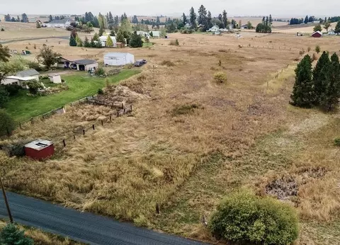 12700 E Connor Rd, Valleyford, WA 99036