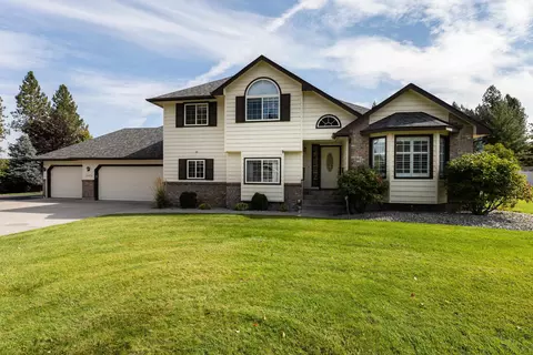 15824 N Fairview Rd, Mead, WA 99021