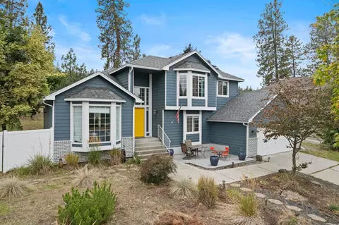 27 W Elcliff Ave, Spokane, WA 99218