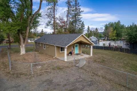 12506 N Nine Mile Falls Rd, Nine Mile Falls, WA 99026