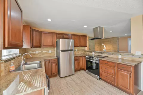 4228 E 9th Ave, Spokane, WA 99202 photo 8