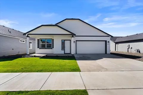2004 E C St #8/1 HUDSON, Deer Park, WA 99006