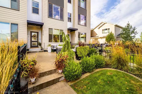 2425 W Bridge Ave, Spokane, WA 99201