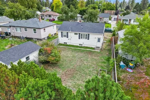 1217 E 40th Ave, Spokane, WA 99203 photo 24