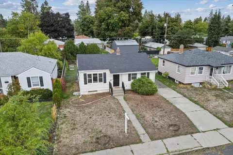1217 E 40th Ave, Spokane, WA 99203 photo 3