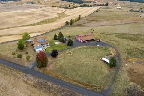 9906 E Gibbs Rd, Valleyford, WA 99036