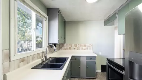 2810 W Everett Ave, Spokane, WA 99205 photo 8