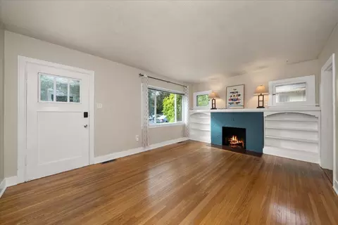 1317 E 16th Ave, Spokane, WA 99203 photo 5