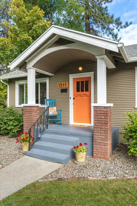 1317 E 16th Ave, Spokane, WA 99203 photo 4