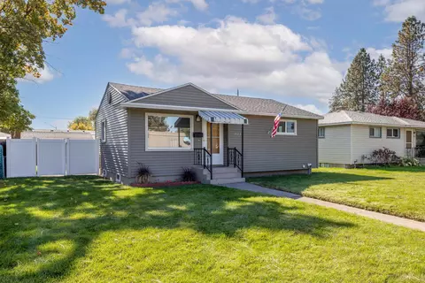 1223 W Nebraska Ave, Spokane, WA 99205