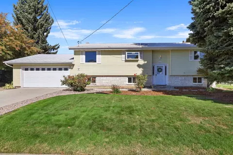 9807 E Shannon Ave, Spokane Valley, WA 99206