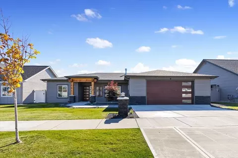 2207 W Kammi Ave, Spokane, WA 99208