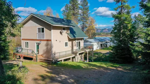 862 Davis Rd, Usk, WA 99180