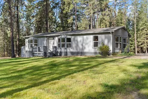 11923 E Moffat Rd, Mead, WA 99021