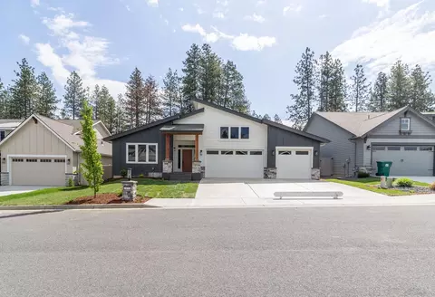 7059 S Tangle Heights Dr, Spokane, WA 99224