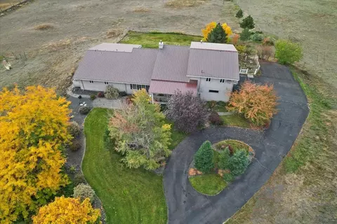 9815 W Trails Rd Spokane Wa Rd, Spokane, WA 99224