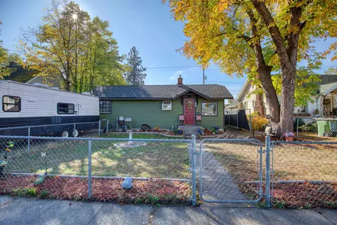 46 E Rich Ave, Spokane, WA 99207 photo 2