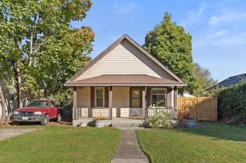 2617 E Sharp Ave, Spokane, WA 99202