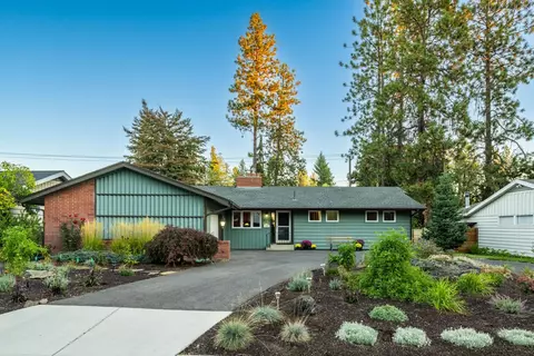1707 E 38th Ave, Spokane, WA 99203
