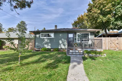 1334 W Bismark Ave, Spokane, WA 99205