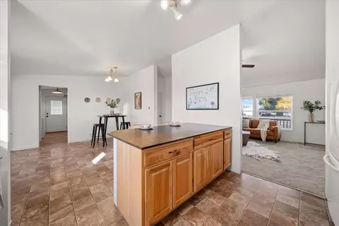4002 E Beauty Ln, Colbert, WA 99005 photo 9