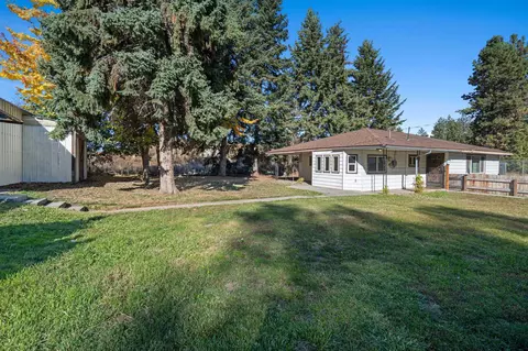 5306 W Thorpe Rd, Spokane, WA 99224