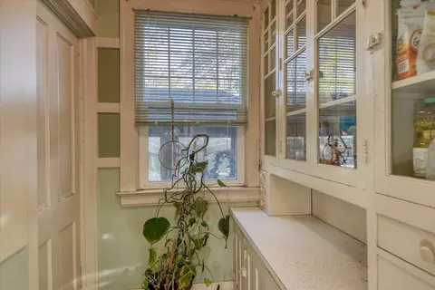 1719 E 4th Ave, Spokane, WA 99202 photo 7