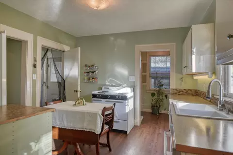 1719 E 4th Ave, Spokane, WA 99202 photo 5