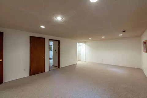 2216 E 45th Ave, Spokane, WA 99223 photo 22