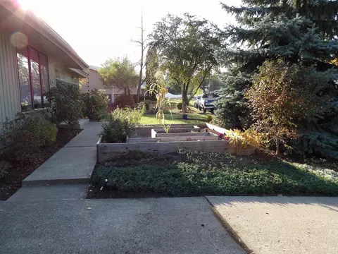 2216 E 45th Ave, Spokane, WA 99223 photo 2