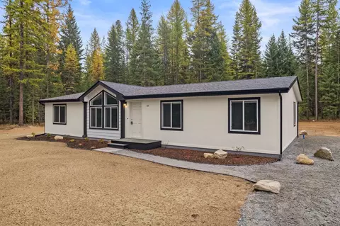 52 Falcon Ln, Newport, WA 99156