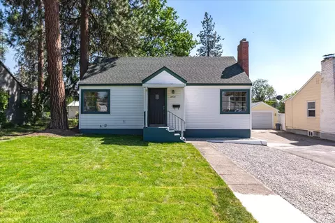 2715 W Garland Ave, Spokane, WA 99205