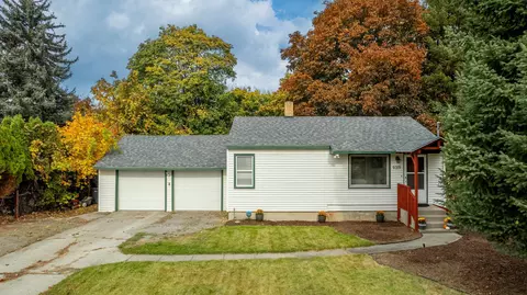 9319 E Valleyway Ave, Spokane Valley, WA 99206
