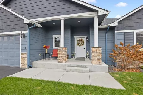 203 E Wandermere Heights Ln, Spokane, WA 99208 photo 2