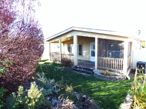 19416 E Colyar Ln, Spokane Valley, WA 99016