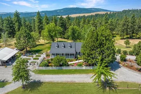 8310 S Jackson Rd, Mica, WA 99023