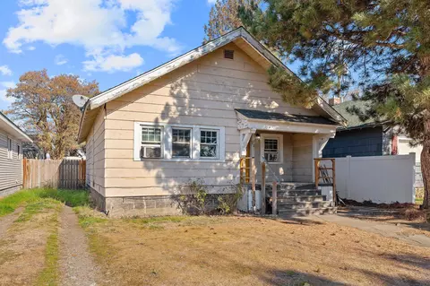22 W Knox Ave, Spokane, WA 99205