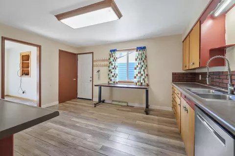 1923 E 14th Ave, Spokane, WA 99202 photo 8