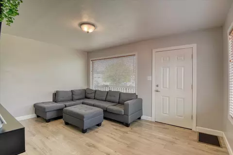 624 E Joseph Ave, Spokane, WA 99208 photo 4