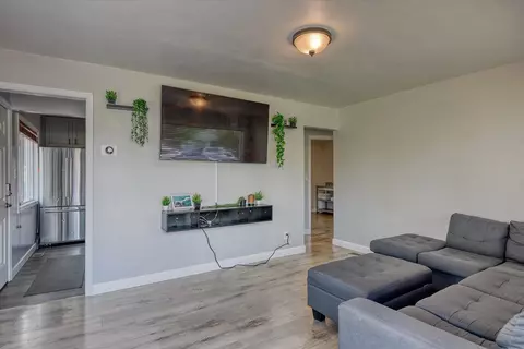 624 E Joseph Ave, Spokane, WA 99208 photo 3