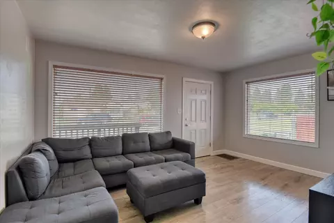 624 E Joseph Ave, Spokane, WA 99208 photo 5