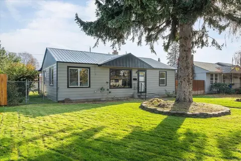 5520 N Elgin St, Spokane, WA 99205