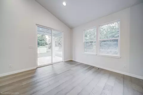2111 E 33rd Ave, Spokane, WA 99203 photo 14