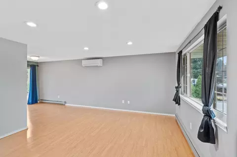 11305 E 33rd Ave, Spokane Valley, WA 99206 photo 2