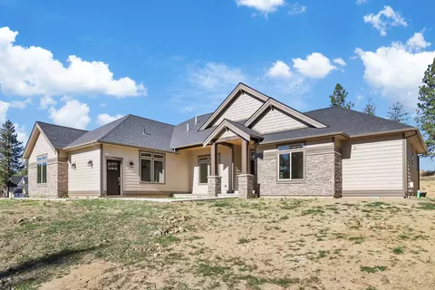 6210 W Lookout Mountain Ln, Spokane, WA 99208