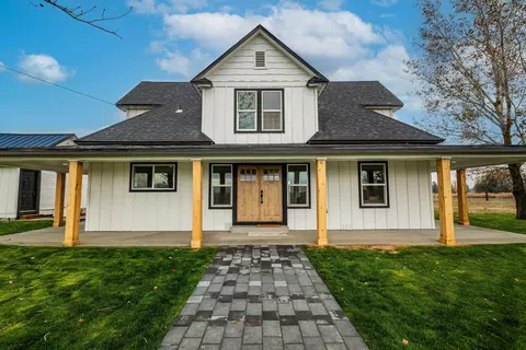 20416 W Thorpe St, Medical Lake, WA 99022