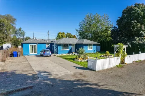 7211 E Maxwell Ave, Spokane Valley, WA 99212