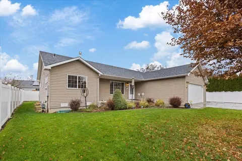 9611 E Heroy Ct, Spokane, WA 99206 photo 2